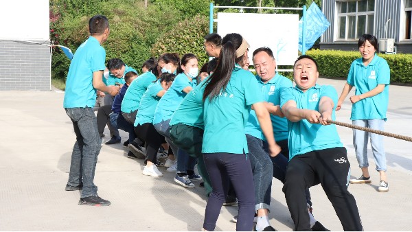 蜜桃AV在线免费播放伟业2021年度春季职工运动会